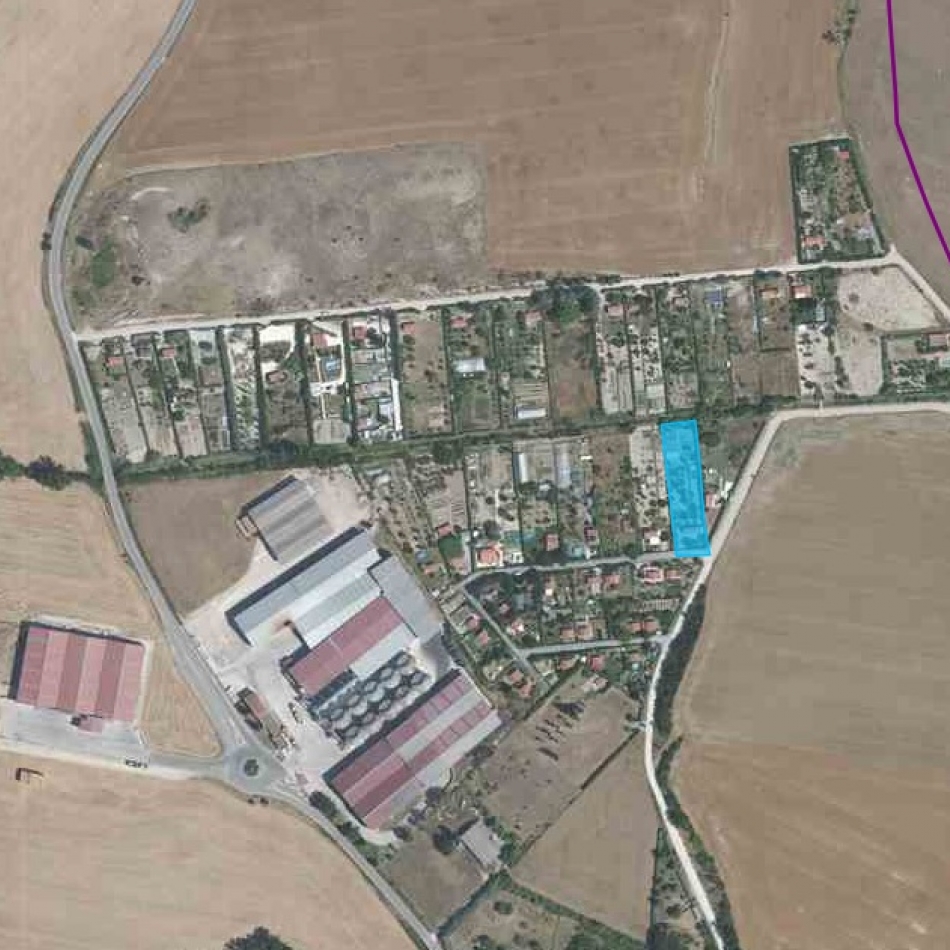 Huerta con edificación
